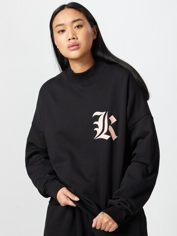 ABOUT YOU x Mero Sweatshirt 'OV Crewneck K' in Zwart