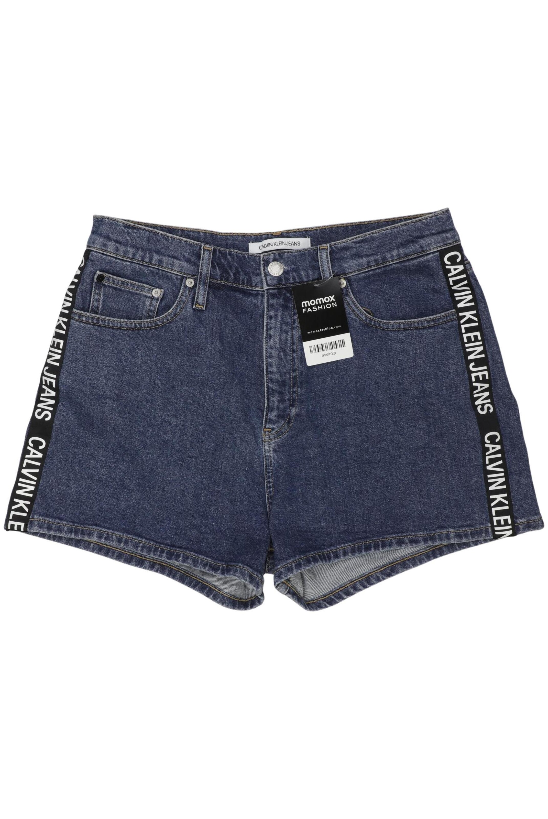 Calvin Klein Jeans Shorts in L in Blue: front