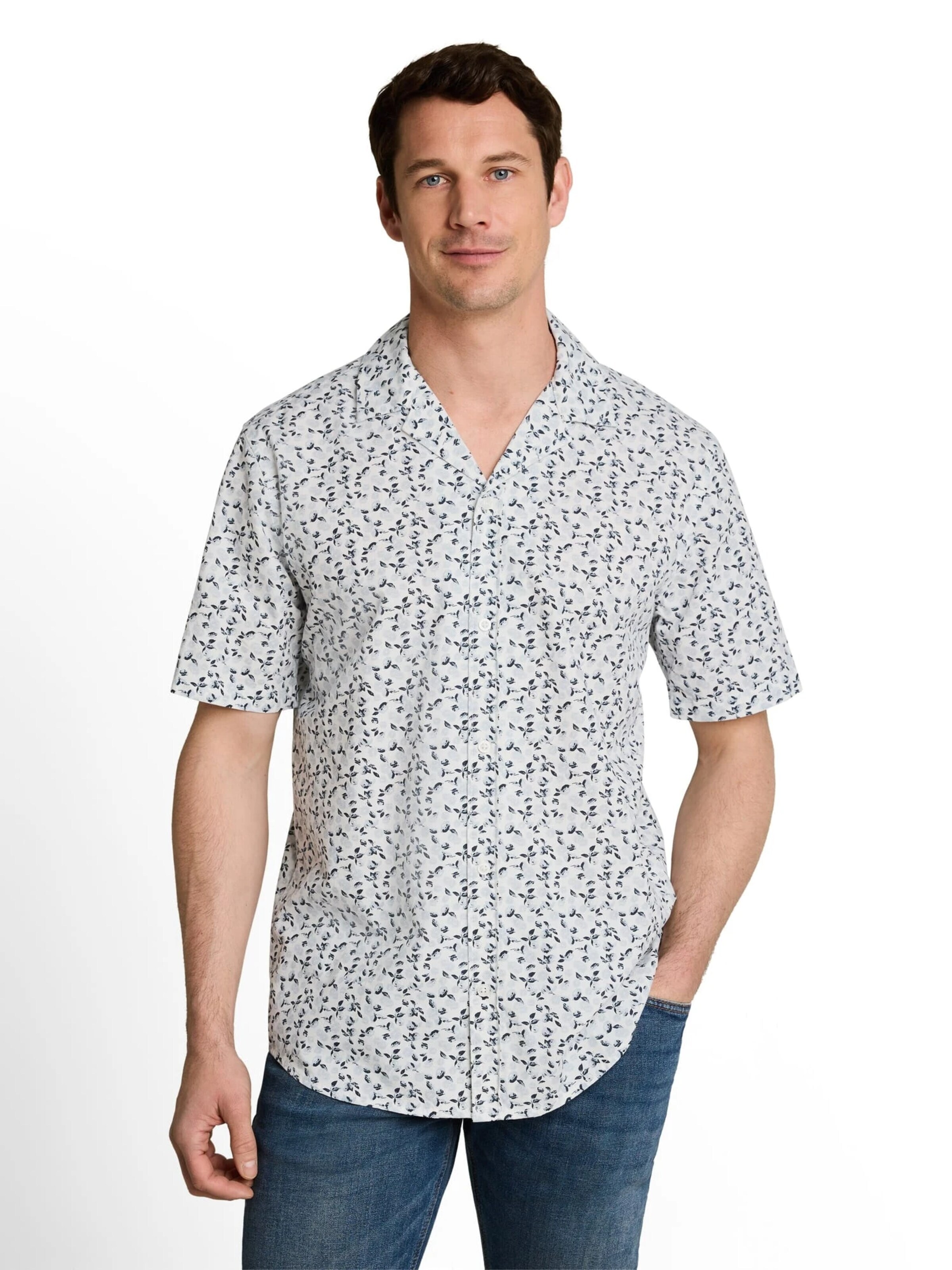 TOM TAILOR Comfort fit Button Up Shirt in White: front