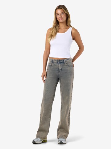 Regular Jeans 'Nmyolanda'
