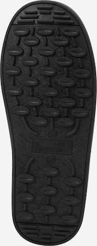 Après-ski Love Moschino en noir