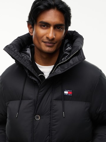 Tommy Jeans Winterjas in Zwart
