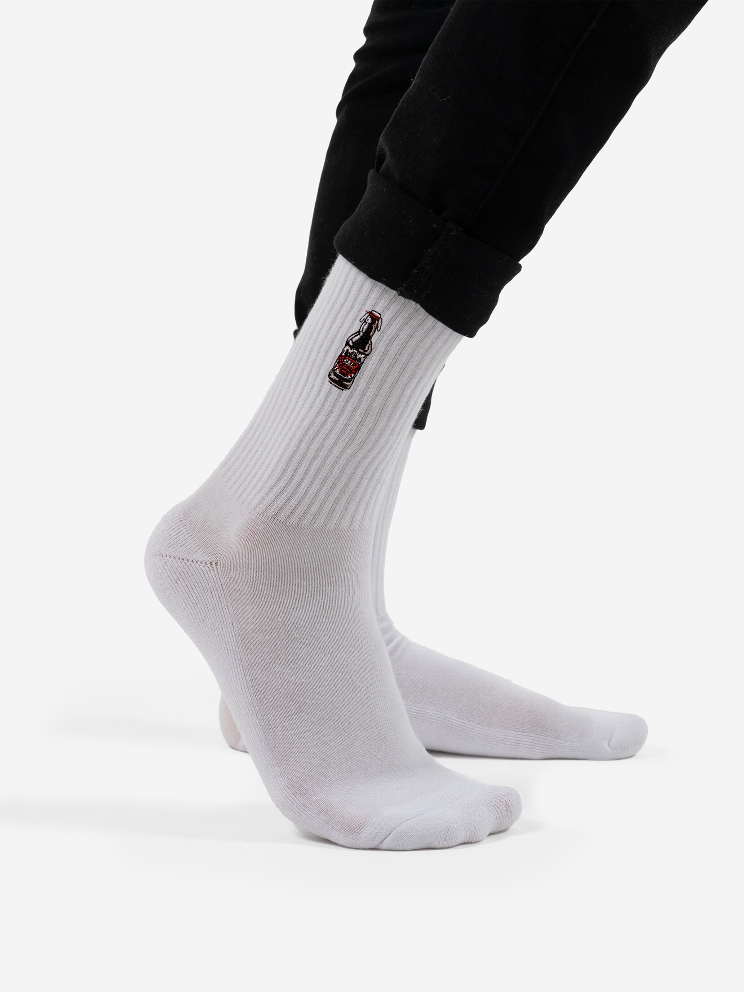 Occulto Socks 'Robin' in White: front