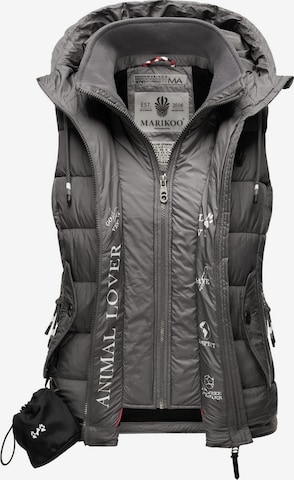 Gilet 'Taisaa' MARIKOO en gris