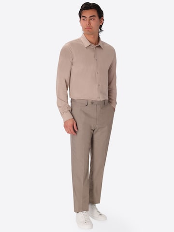 Distretto12 - regular Pantalón de pinzas 'ALABASTRO' en beige