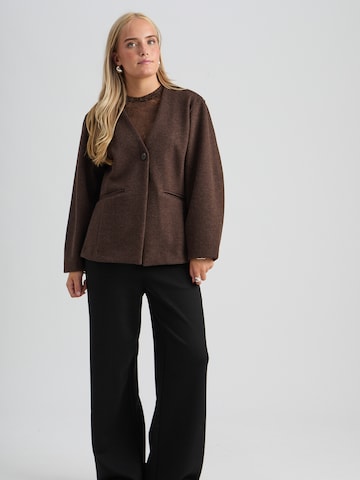 Peppercorn Blazers 'Ruthania' in Bruin