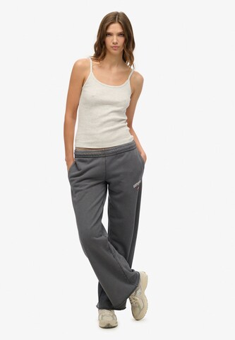 Haut 'Essentials' Superdry en gris