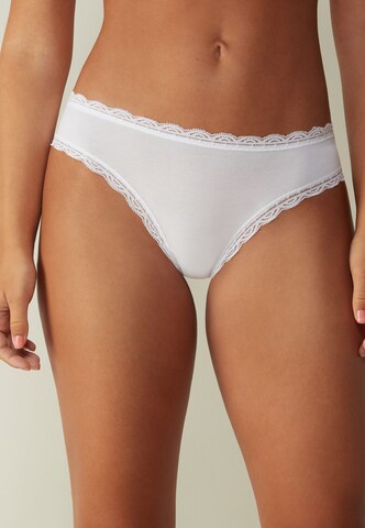 INTIMISSIMI Panty in White: front