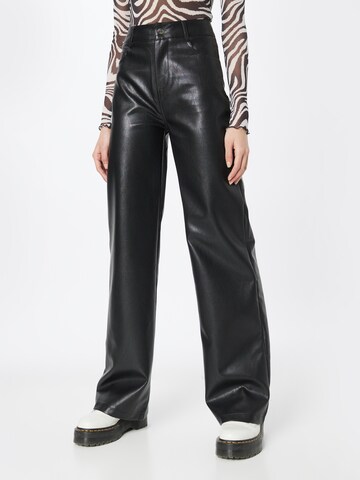 Misspap Wide leg Trousers in Black: front