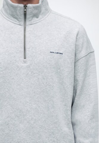 HOLLISTER Tréning póló - szürke