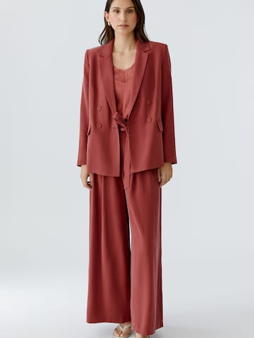 Wide leg Pantaloni cutați de la OUI pe roșu