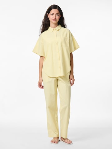 PIECES Bluse 'PCFEMME' i gul