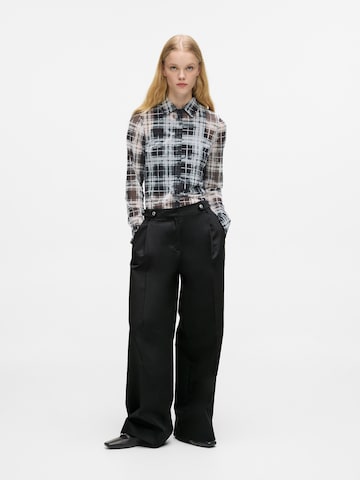 KARL LAGERFELD JEANS Wide Leg Bukser med lægfolder i sort: forside