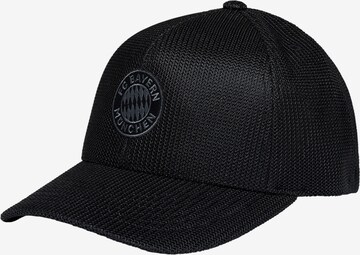 FC BAYERN MÜNCHEN Athletic Cap 'FC Bayern München' in Black: front