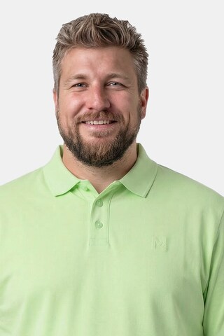Men Plus Shirt in Green