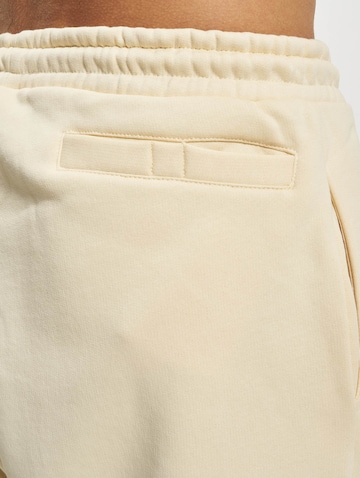 Tapered Pantaloni de la DEF pe bej