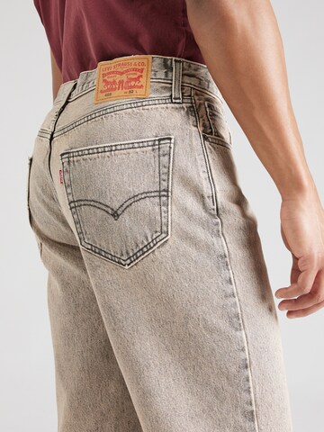 LEVI'S ® Loosefit Jeans '469' in Bruin