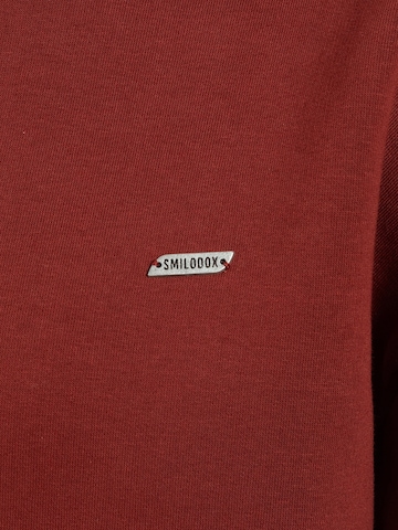 Smilodox Lyanna Blank Basic Hoodie in Rot