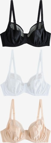 Next BH in Beige: voorkant