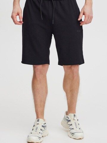 North Bend Regular Trousers 'Brendan' in Black