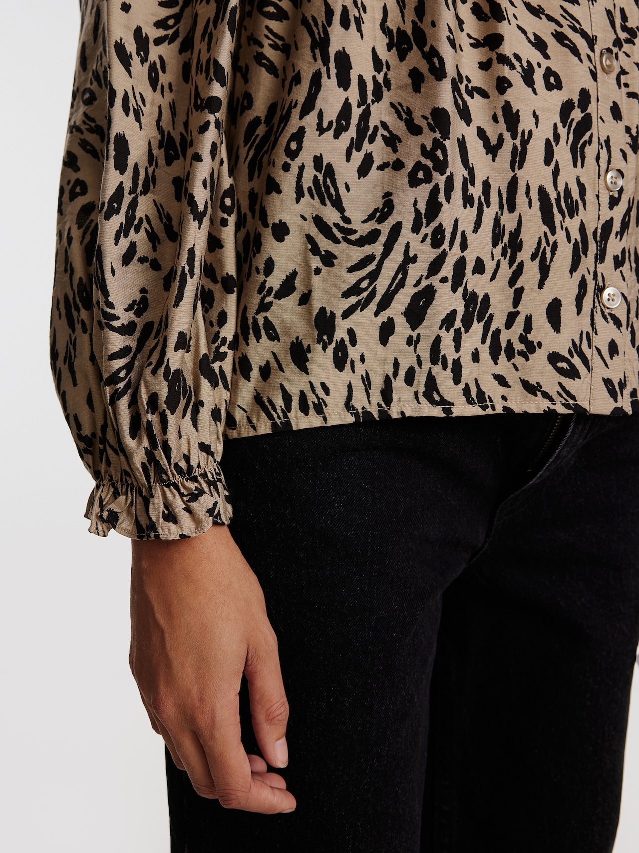 EDITED Producten Blouse 'Aleya' Bruin