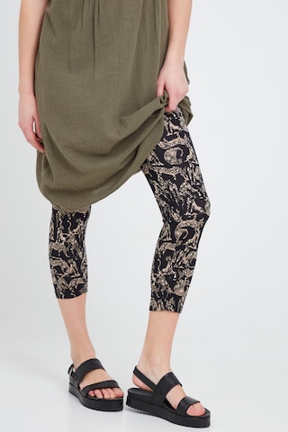 Fransa Skinny Leggings in Zwart: voorkant