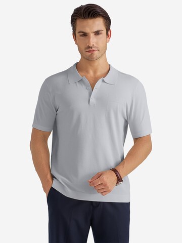 T-Shirt Vantory en gris : devant
