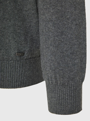 Funky Buddha Sweater in Grey