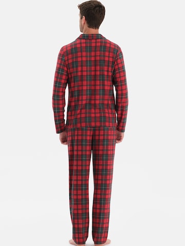 Dagi Pitkä pyjama värissä punainen