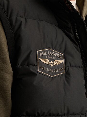 PME Legend Liivi 'Snowburst bodywarmer' värissä musta