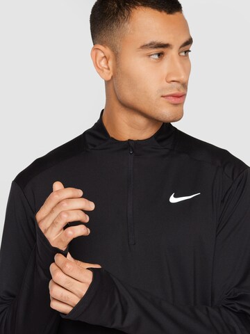 NIKE Функциональная футболка 'Element' в Черный