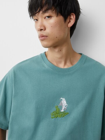 Pull&Bear T-Shirt in Grün