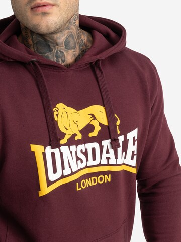 LONSDALE Sweatshirt 'Thurning' in Red