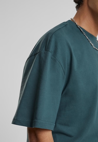 Urban Classics Shirt in Green