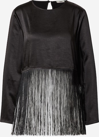 Bluză de la BZR pe negru: față