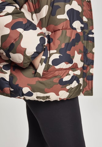 Urban Classics Winter Jacket ' Boyfriend Camo' in Mixed colors