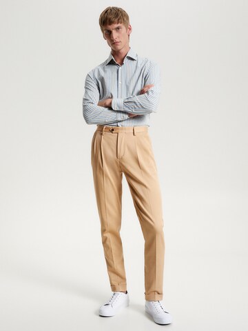 TOMMY HILFIGER Tapered Pleated Pants 'Hampton' in Beige