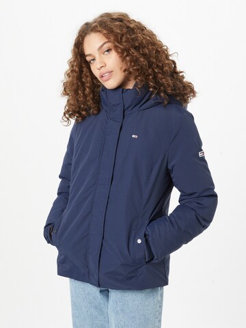 Tommy Jeans - Chaqueta de entretiempo en azul: frente