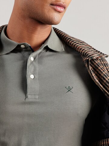Tricou de la Hackett London pe verde