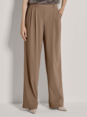 Loosefit Pantalon à pince MADELEINE en marron : devant