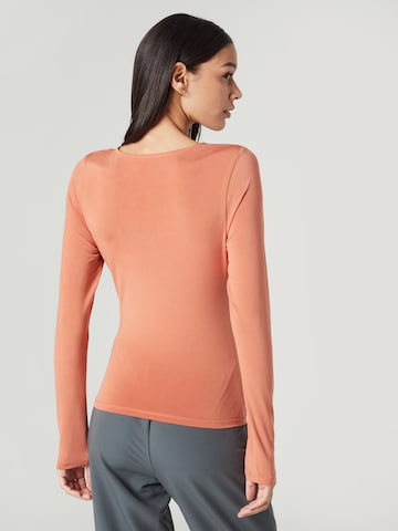 Guido Maria Kretschmer Women Shirt 'Sita' in Oranje