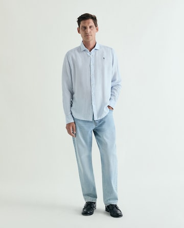 Coupe slim Chemise ' ' Scalpers en bleu : devant
