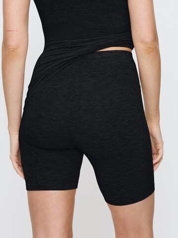 TRIUMPH Pajama pants ' Beauty Layers ' in Black