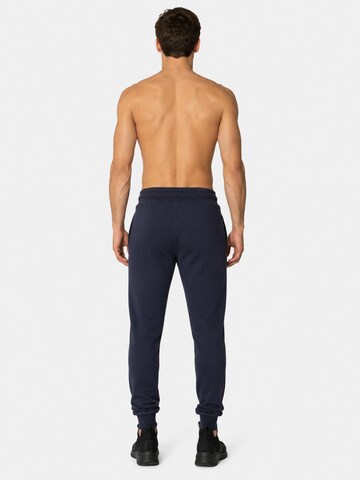 Boxeur des Rues Regular Sports trousers 'Herren Jogginghose Boxeur des Rues mit Kordelzug mit Metallspitzen, Marineblau, Weißes Logo, Baumwolle' in Blue