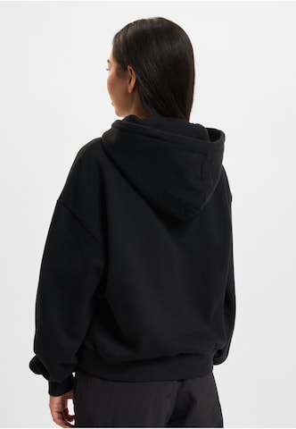 Just Rhyse - Sweatshirt em preto
