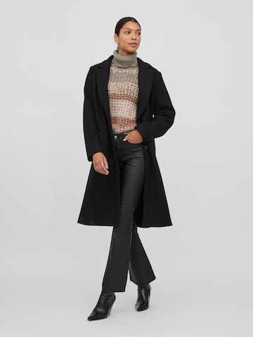 VILA Between-Seasons Coat 'Valji' in Black