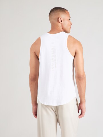 CAMP DAVID - Camiseta en blanco