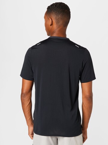 NIKE Sportshirt 'Rise 365' in Schwarz