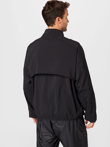 Reebok Sportjacke in Schwarz