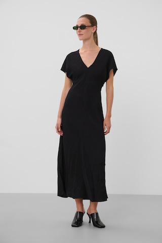 SOAKED IN LUXURY - Vestido 'Cevilla' em preto